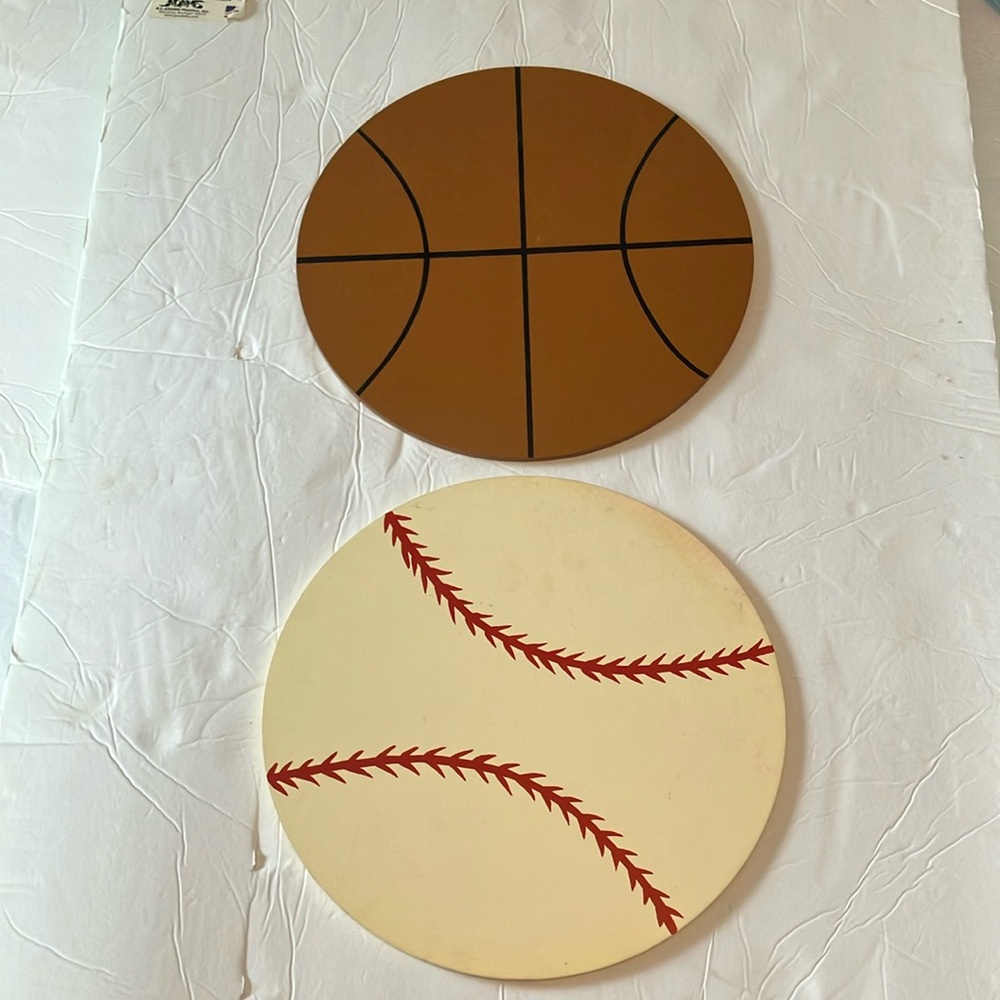 Sports wall decor